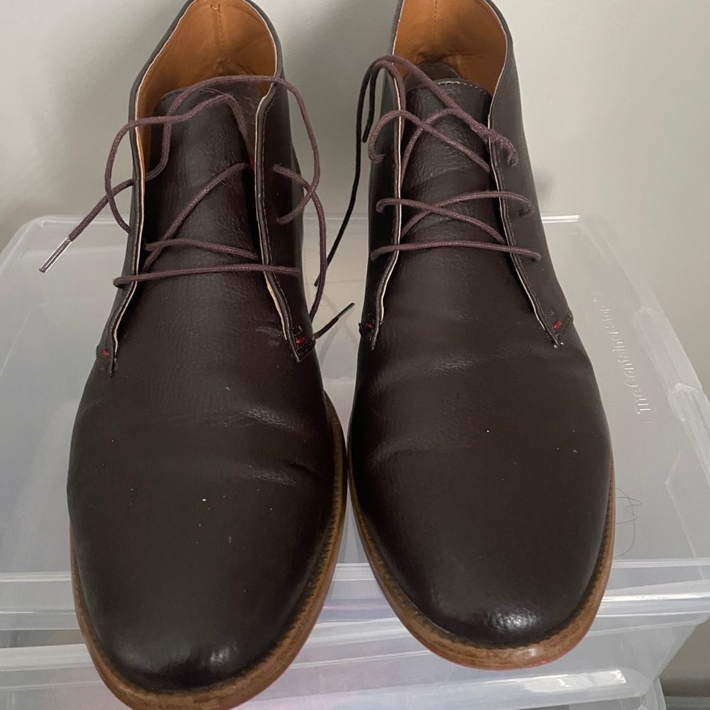 Chelsea boots